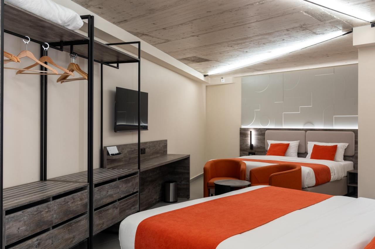Hotel Alavits By St