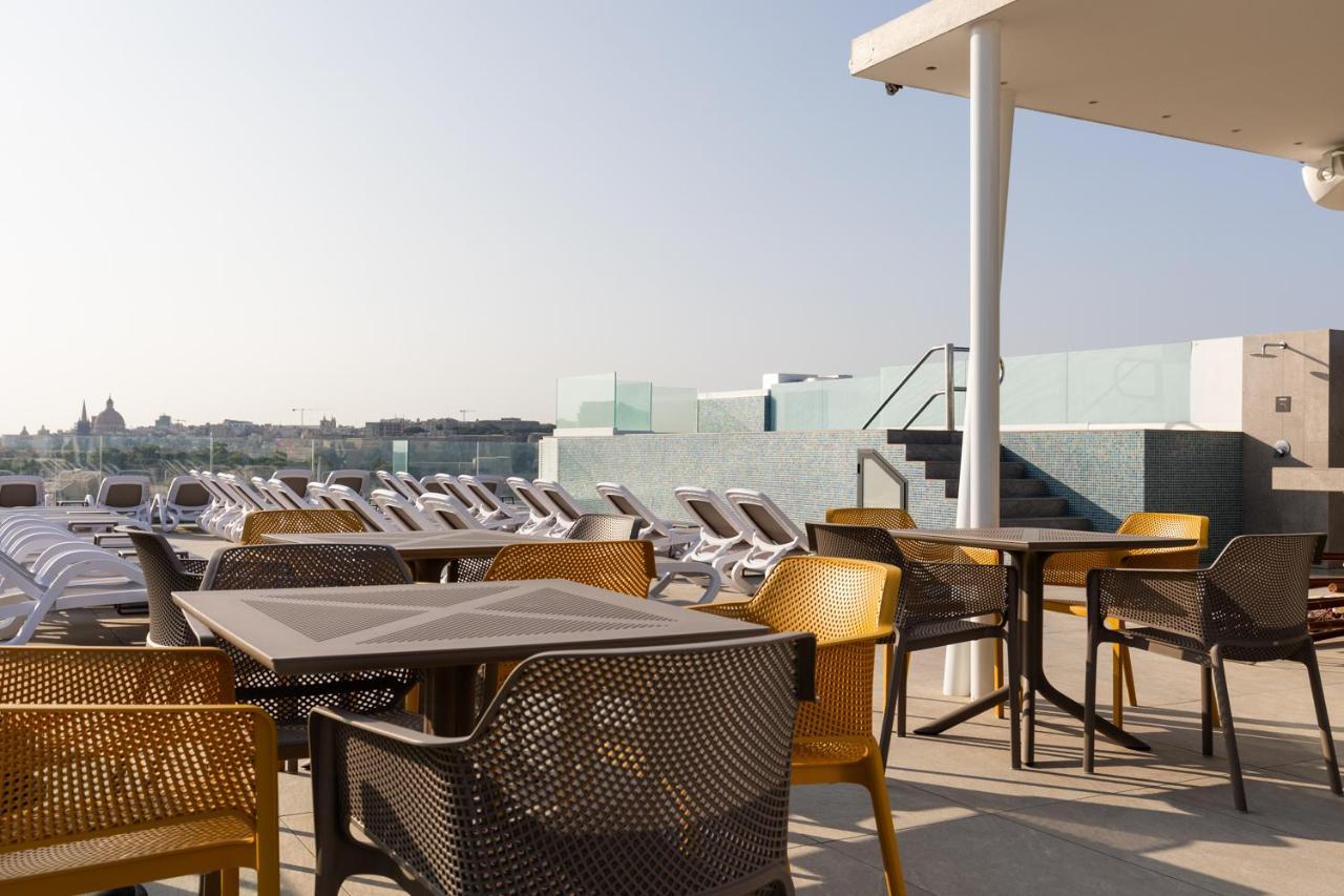 Alavits By St Hotel