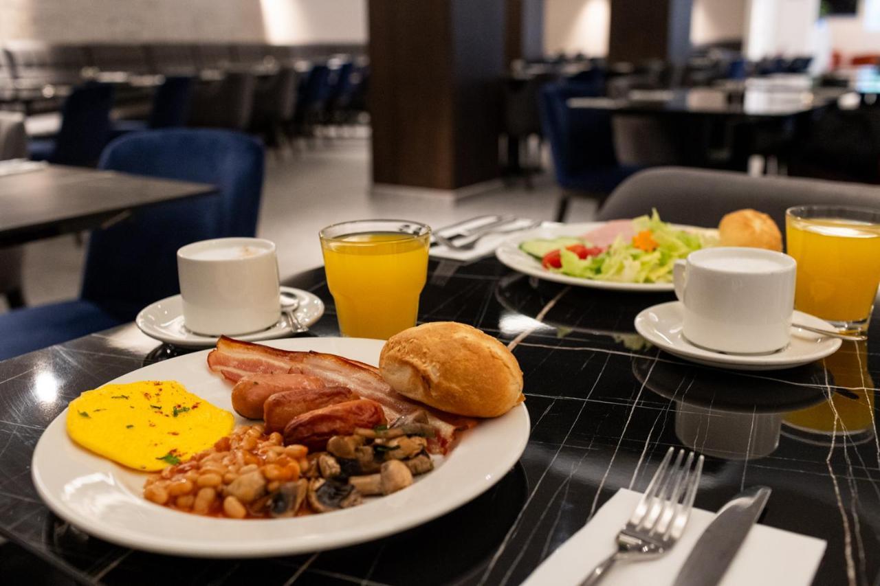 Alavits By St Hotel Gzira